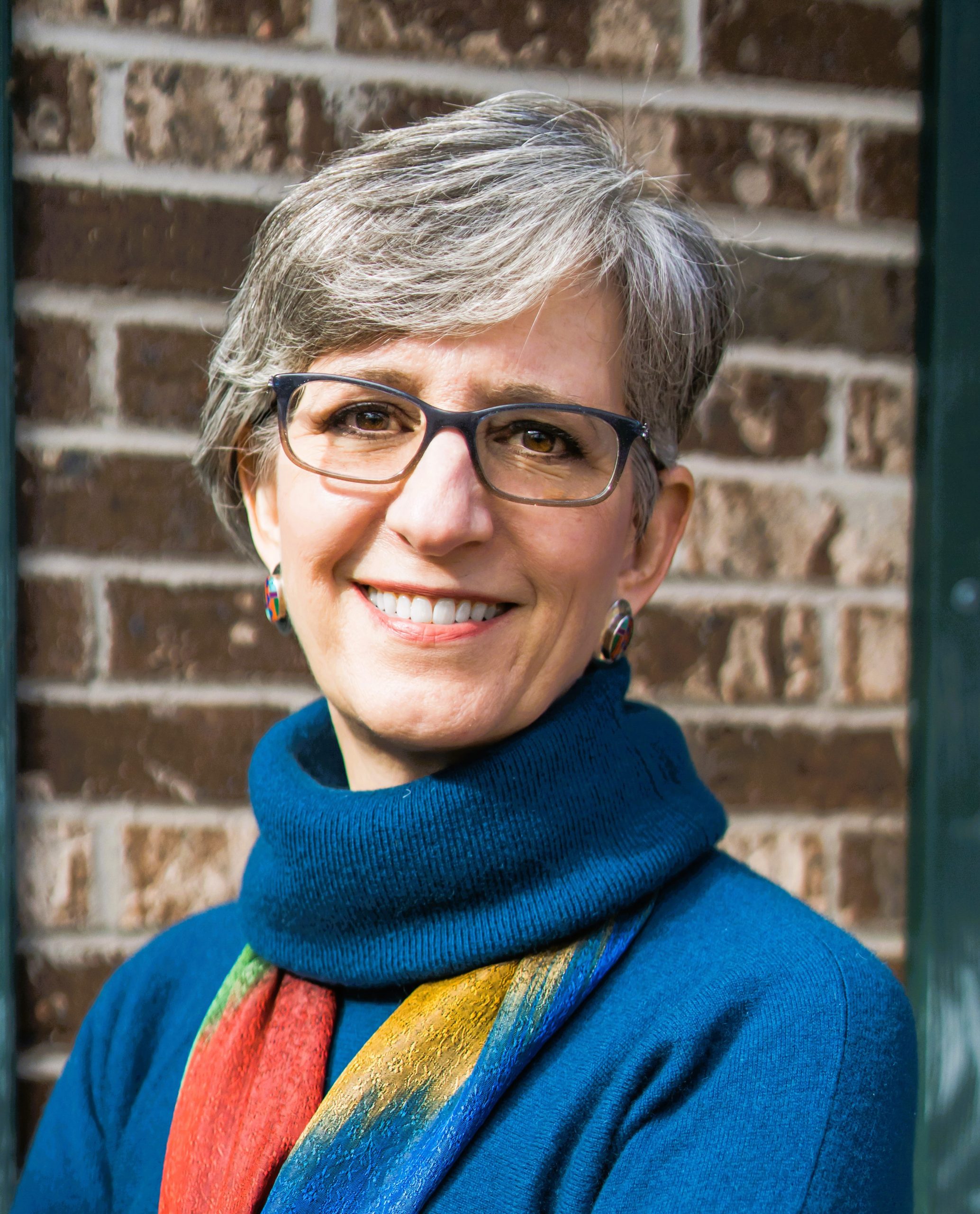 Dr. Nancy Solomon Headshot